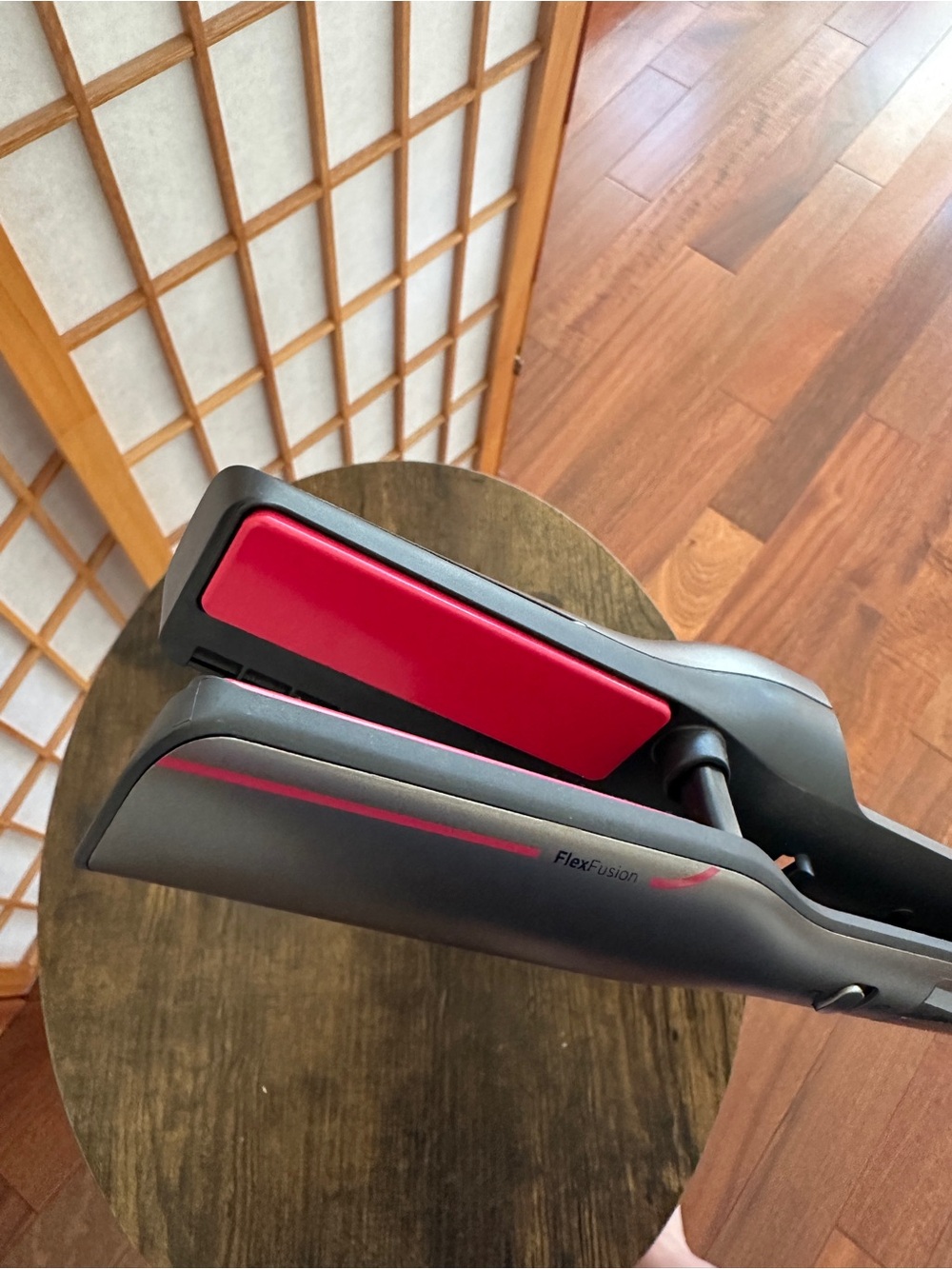FlexFusion Red and Black Hair Straightener - Smooth Styling Plates